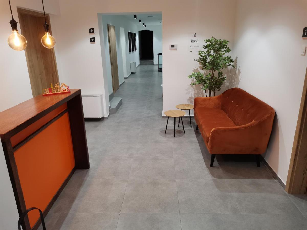 Pubyland Rooms & Apartments Rogatec Esterno foto