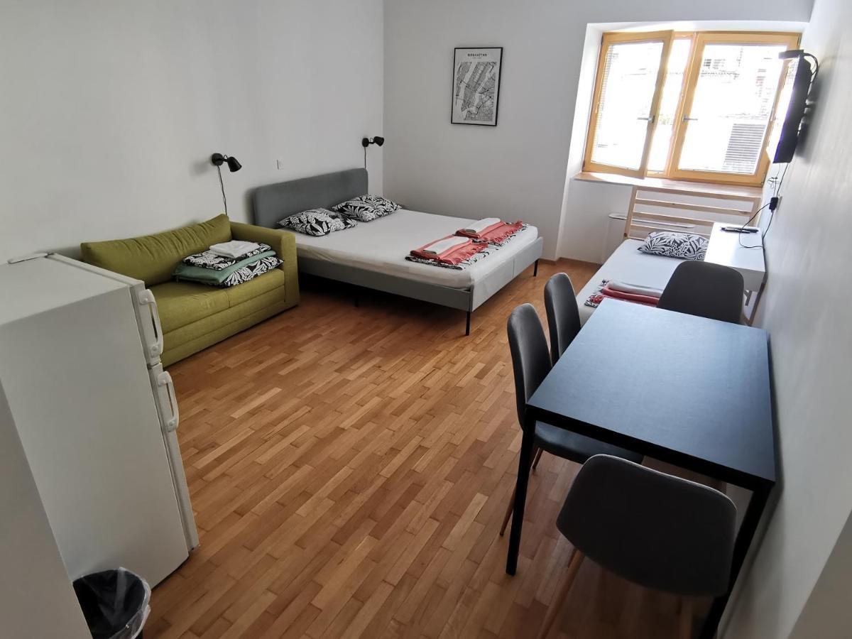 Pubyland Rooms & Apartments Rogatec Esterno foto