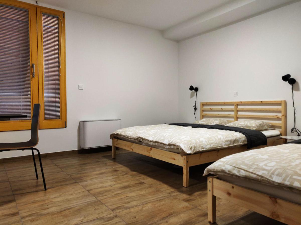 Pubyland Rooms & Apartments Rogatec Esterno foto