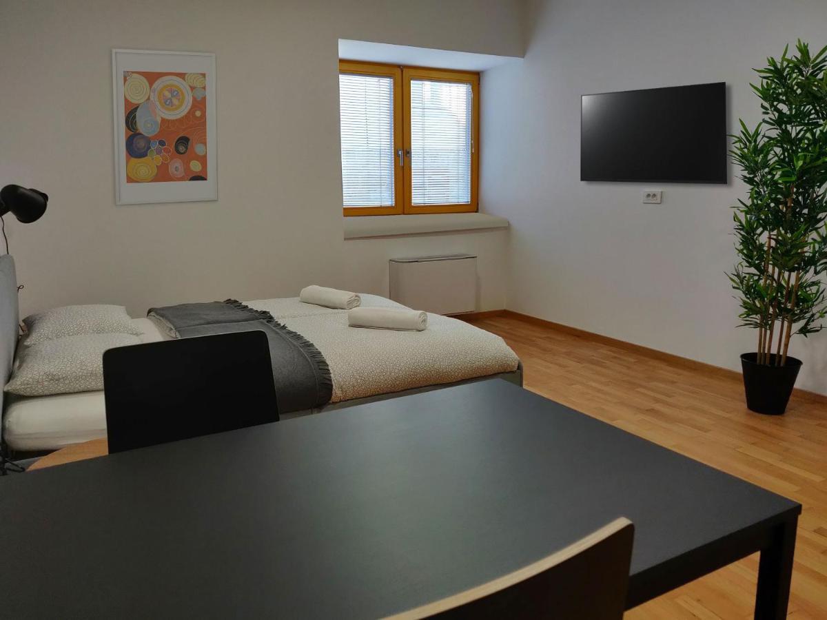 Pubyland Rooms & Apartments Rogatec Esterno foto